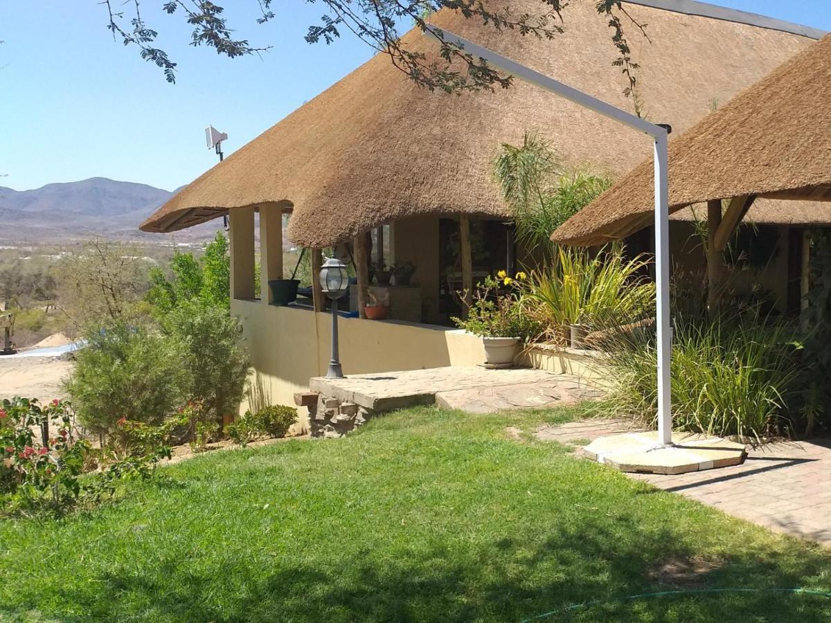 Uitkyk Guest Farm Hotel Usakos Exterior foto
